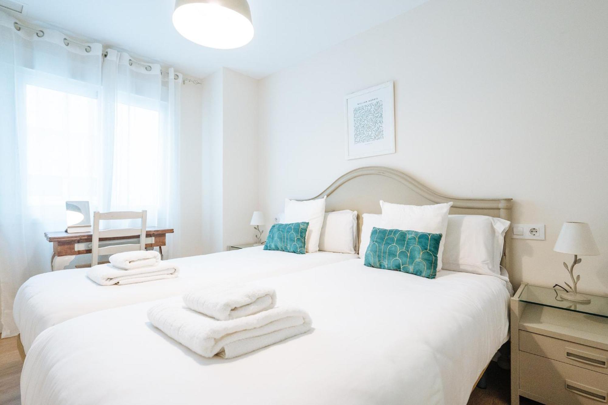 Sierpes 54, By Homing U Apartment Sevilla Bagian luar foto